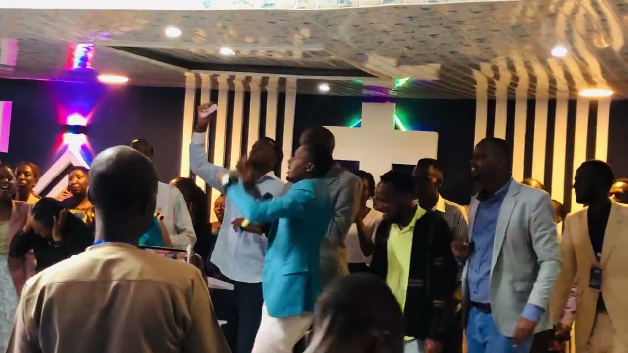 HIMBAZA IMANA NABARIRIBYI BATANDUKANYE @Merci nabandi