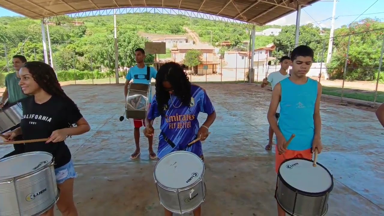 ritmo samba reggae, oficina de percussão iniciação músical