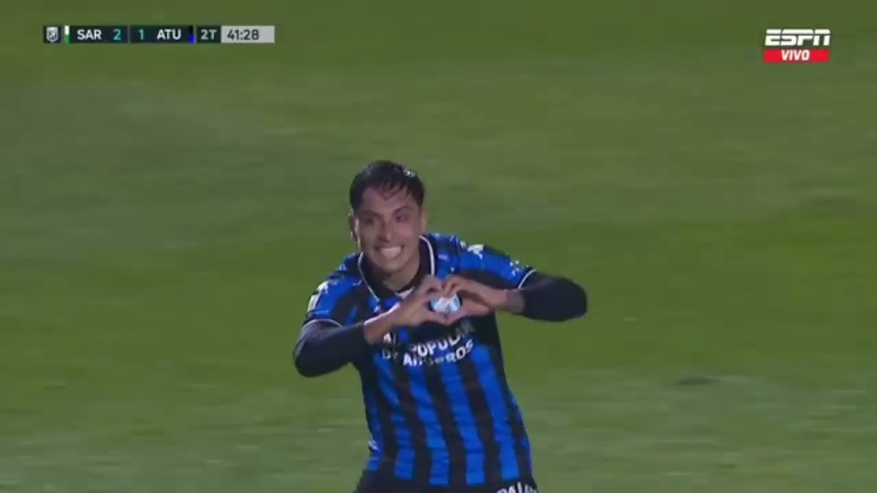 Mateo Coronel gol a Sarmiento