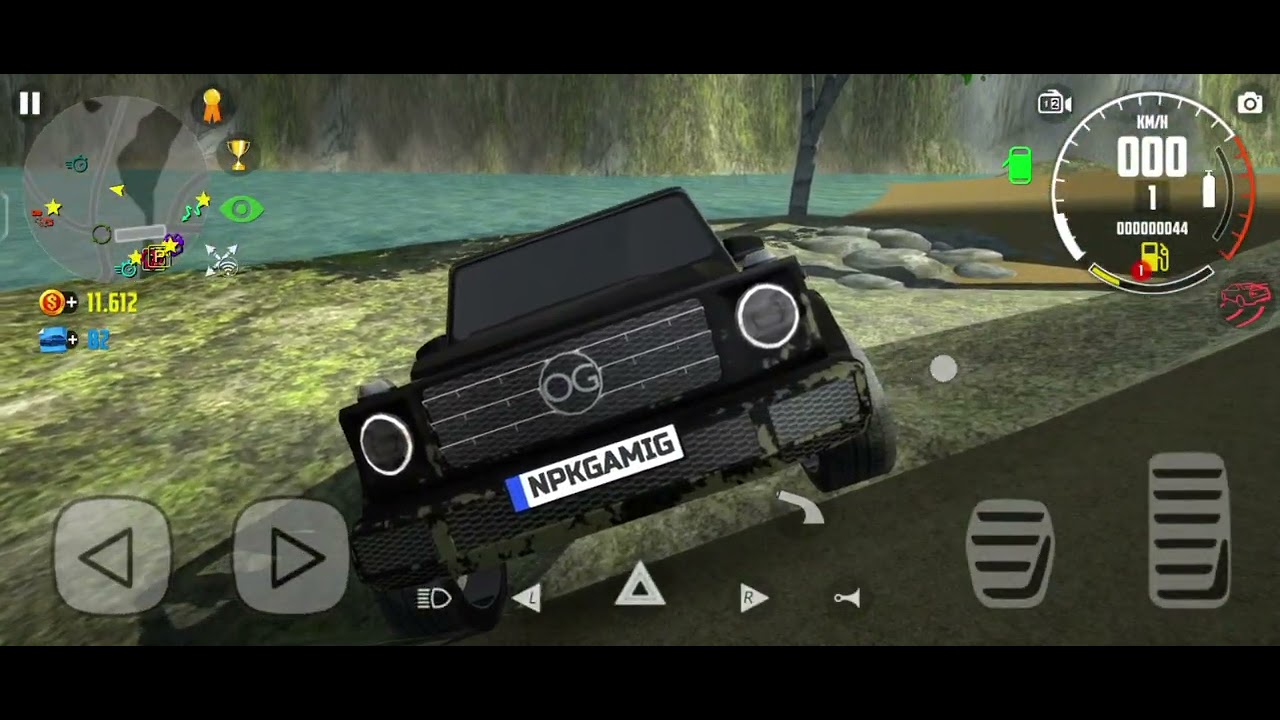 Car hill se jump karta hua 🚗Aapka shock face 😳Big bold text:“IMPOSSIBLE!”“NO BRAKES 😱”“CAN I WIN?”