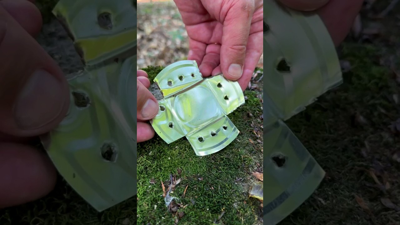Survival lifehack: universal method for starting a fire in the wild. #survival #outdoors #camping