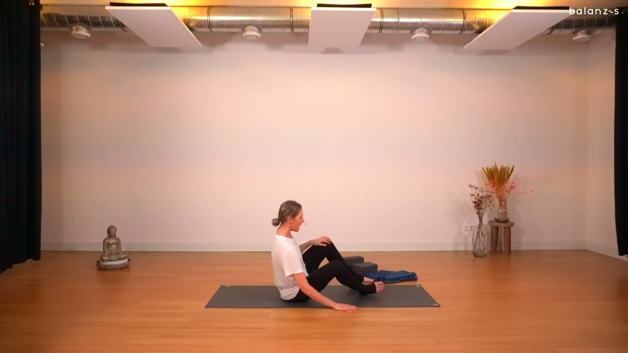unwind - an yin yoga class by Jenna