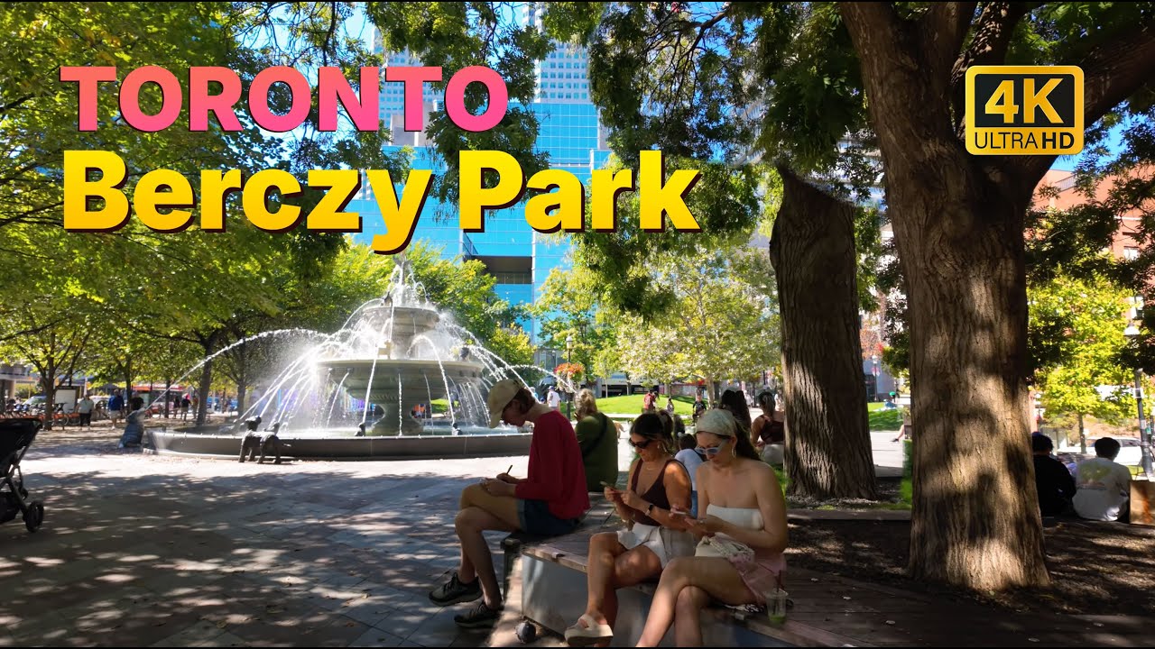 Berczy Park Toronto | 4K Walking Tour with Dog Fountain