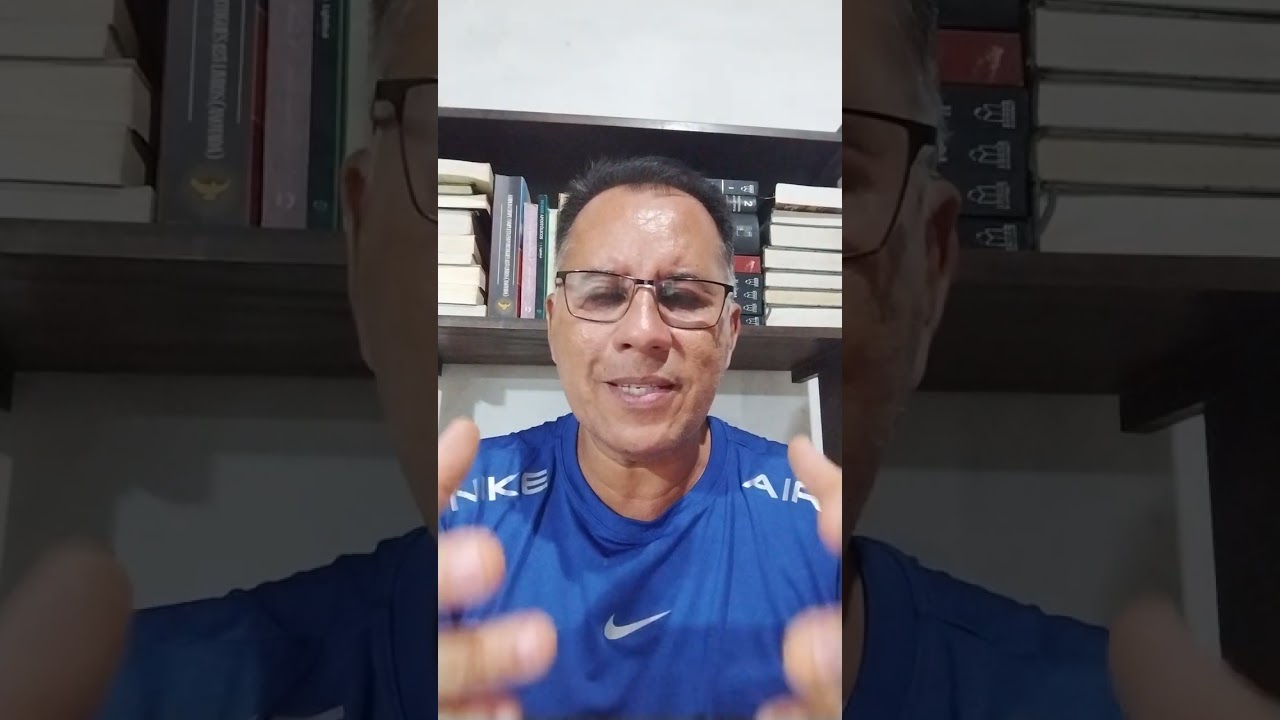 O LOGOS É O DEUS ETERNO OU É UM deus criado e secundário?