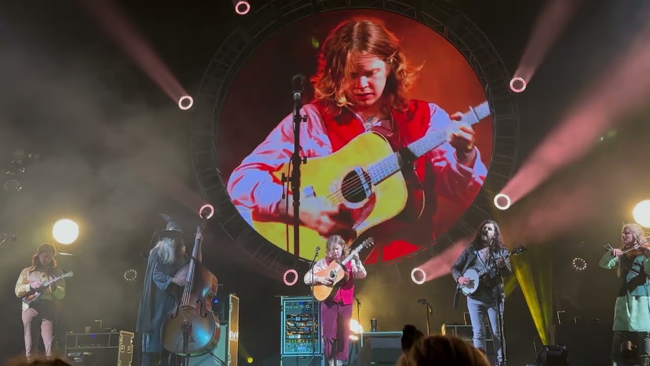 Billy Strings 