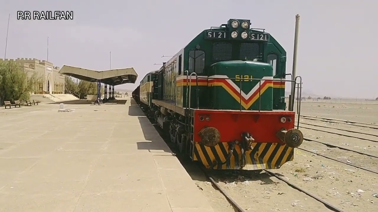 #pakistanrailways #quetta #iran Quetta to Taftan Zahedan Iran Goods train working vlog Cabride RGE20