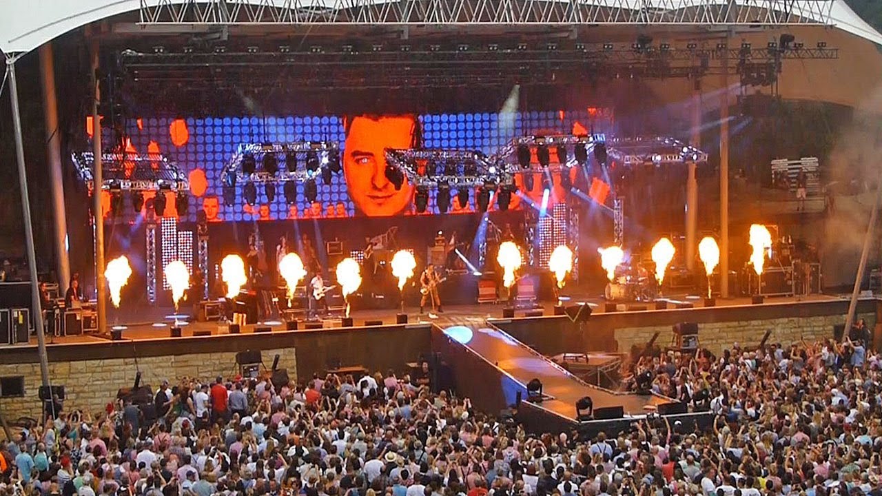 Andreas Gabalier  - Vergiss Mein Nicht -  Waldbühne Berlin  09Juni2019