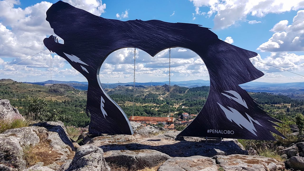 Baloiço e praia fluvial em Pena Lobo, Sabugal