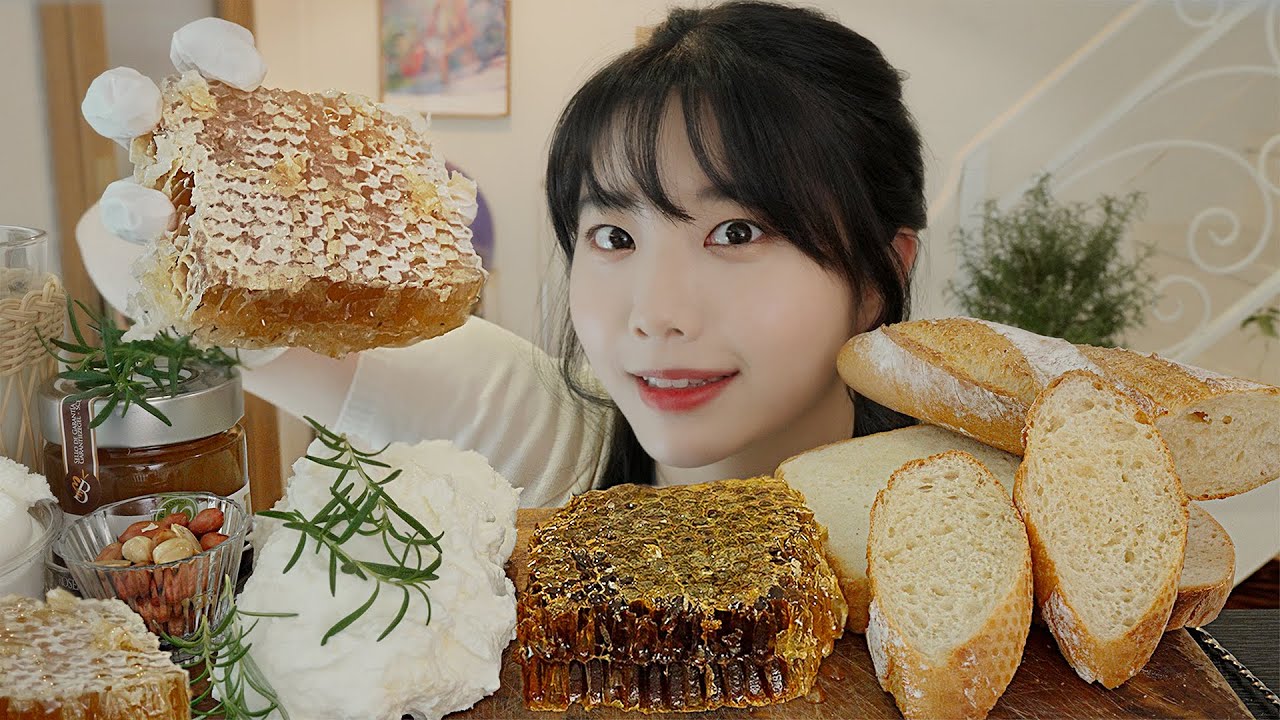 ASMR Honeycomb + Homemade Kaymak Mukbang! (Very Sticky Sounds👍) Eating Sounds