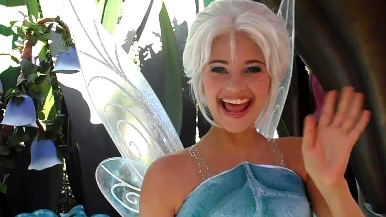 Disneyland's Periwinkle!