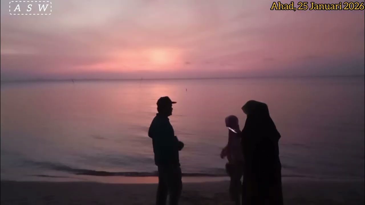 Liburan ke pantai Halona