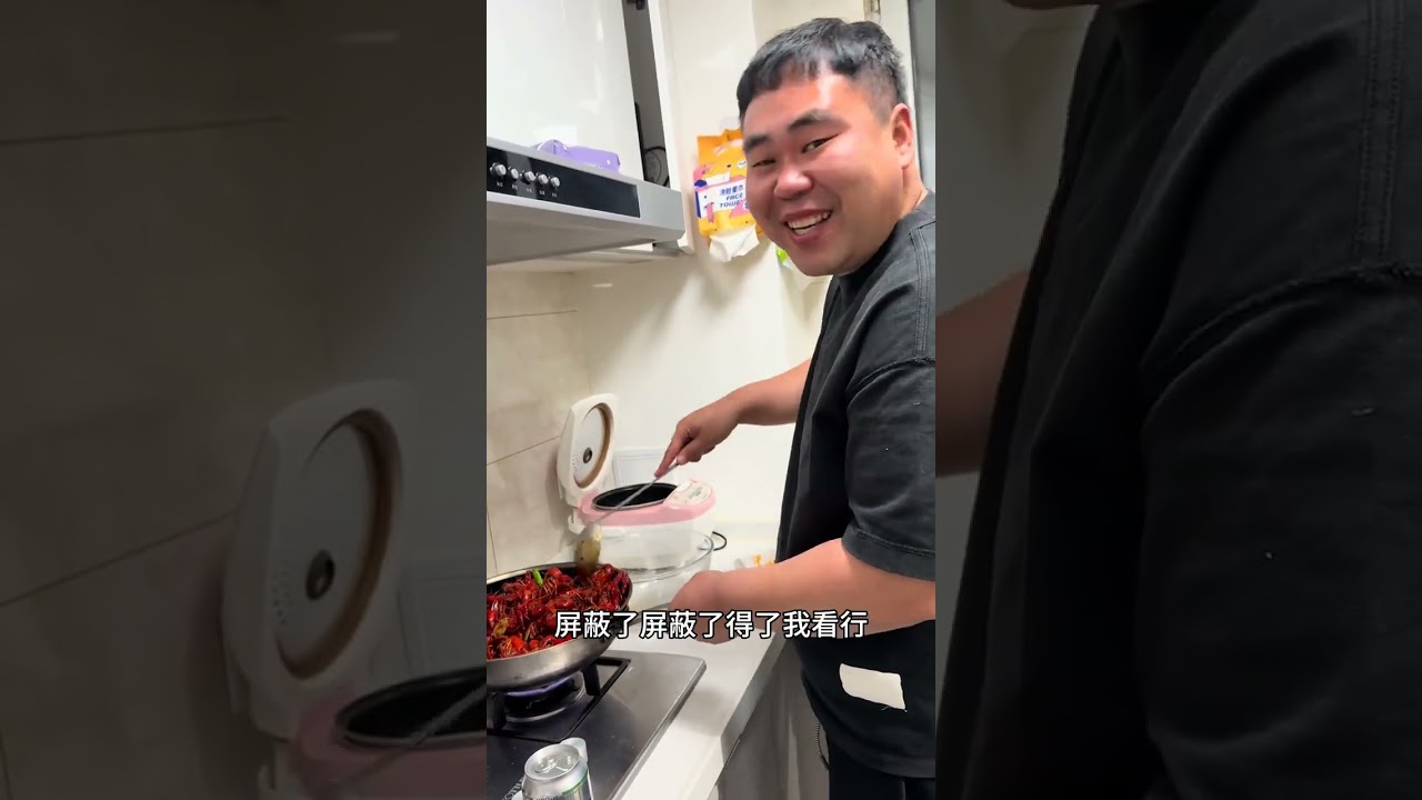 The Secret to Simple Happiness: A Meal of Crayfish