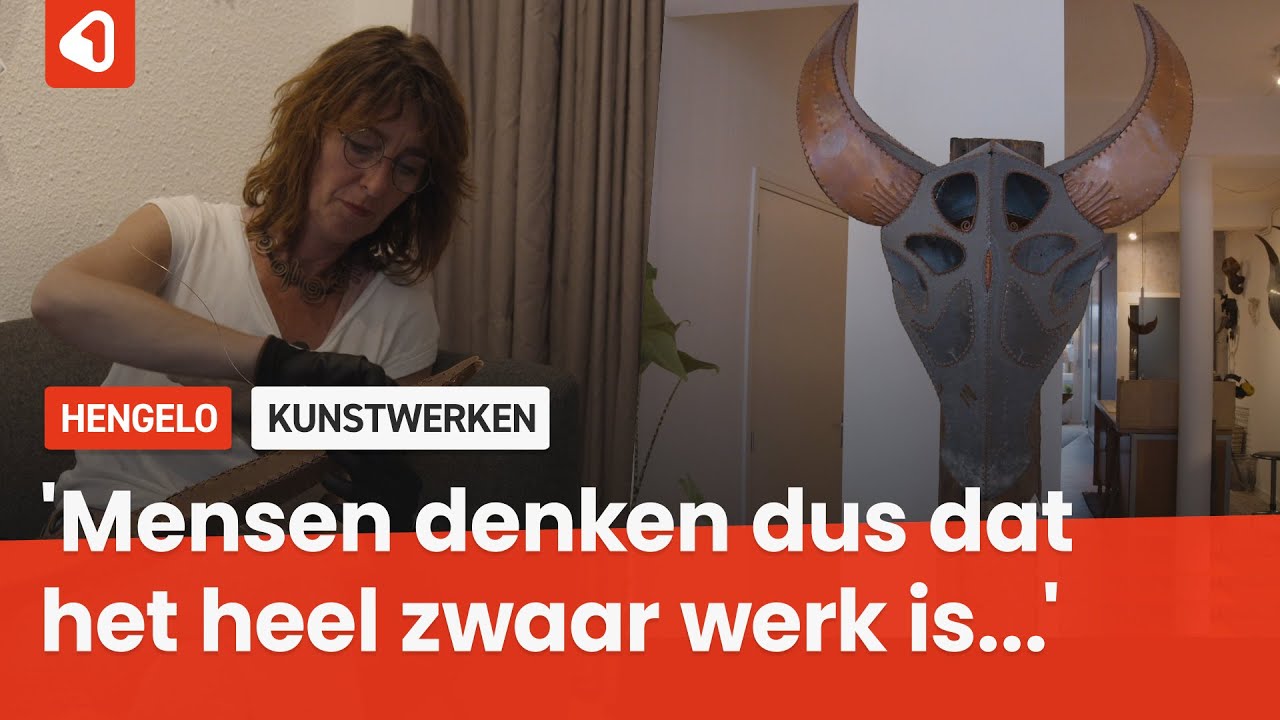 Beeldend kunstenaar Lara Vos cre&euml;ert sculpturen in haar woon-werkatelier in Hengelo