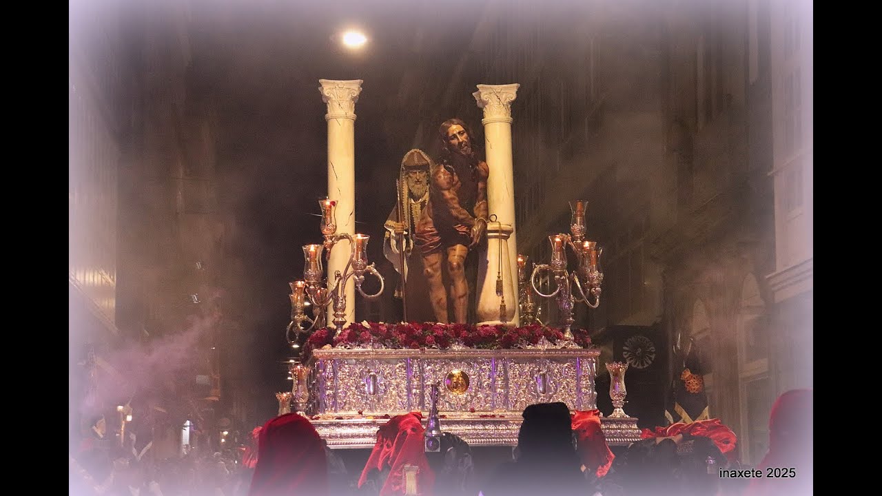 Procesión V.  de la Esperanza y Jesús atado a la Columna, abril 2025