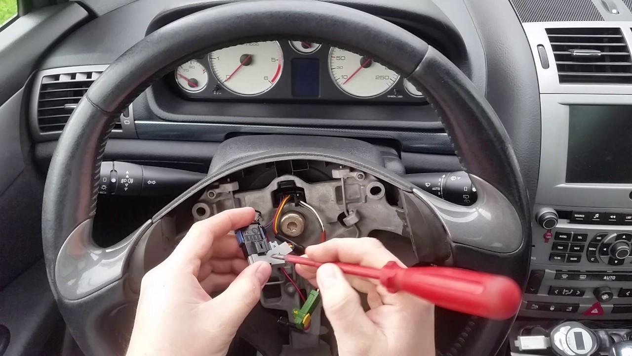 407sw. Zmiana kierownicy na tą z 407coupe