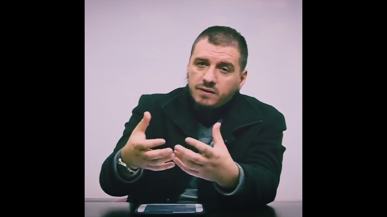Miq&euml;sia me Allahun (el - Unsu bil - lah). Hoxh&euml;  Enis Rama