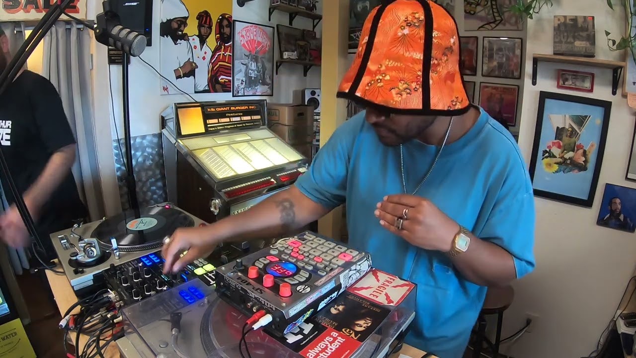 bistro cafe (instrumental) by Stanley Ipkuss (The Stacks Record Shop Hayward, CA)