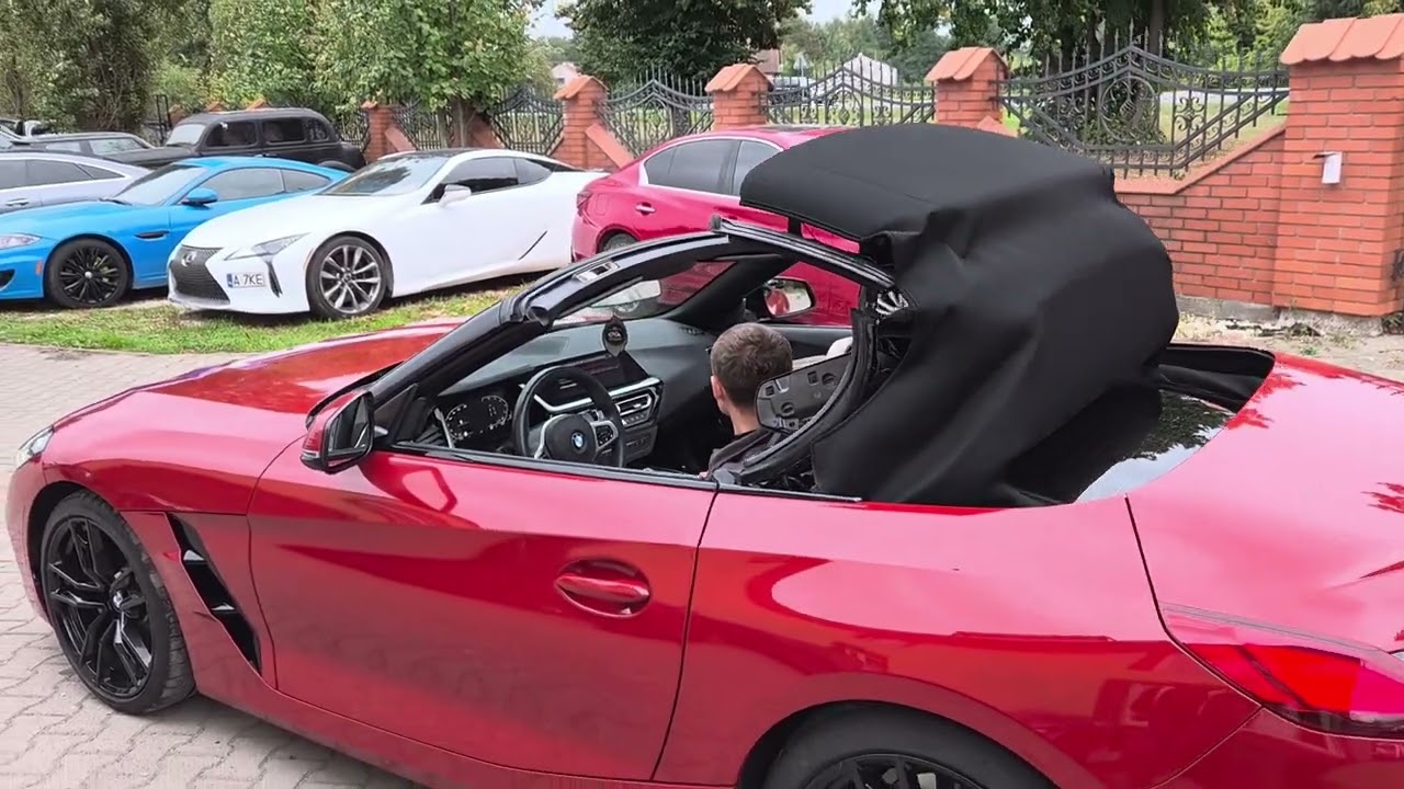 Z4 2020r red  składanie dachu