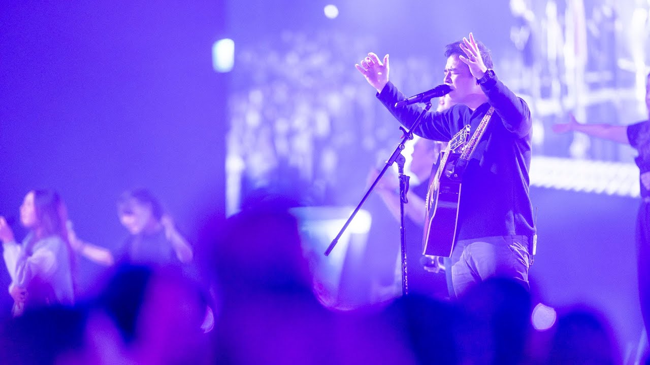 CityWorship: Here I Bow // Amos Ang @City Harvest Church