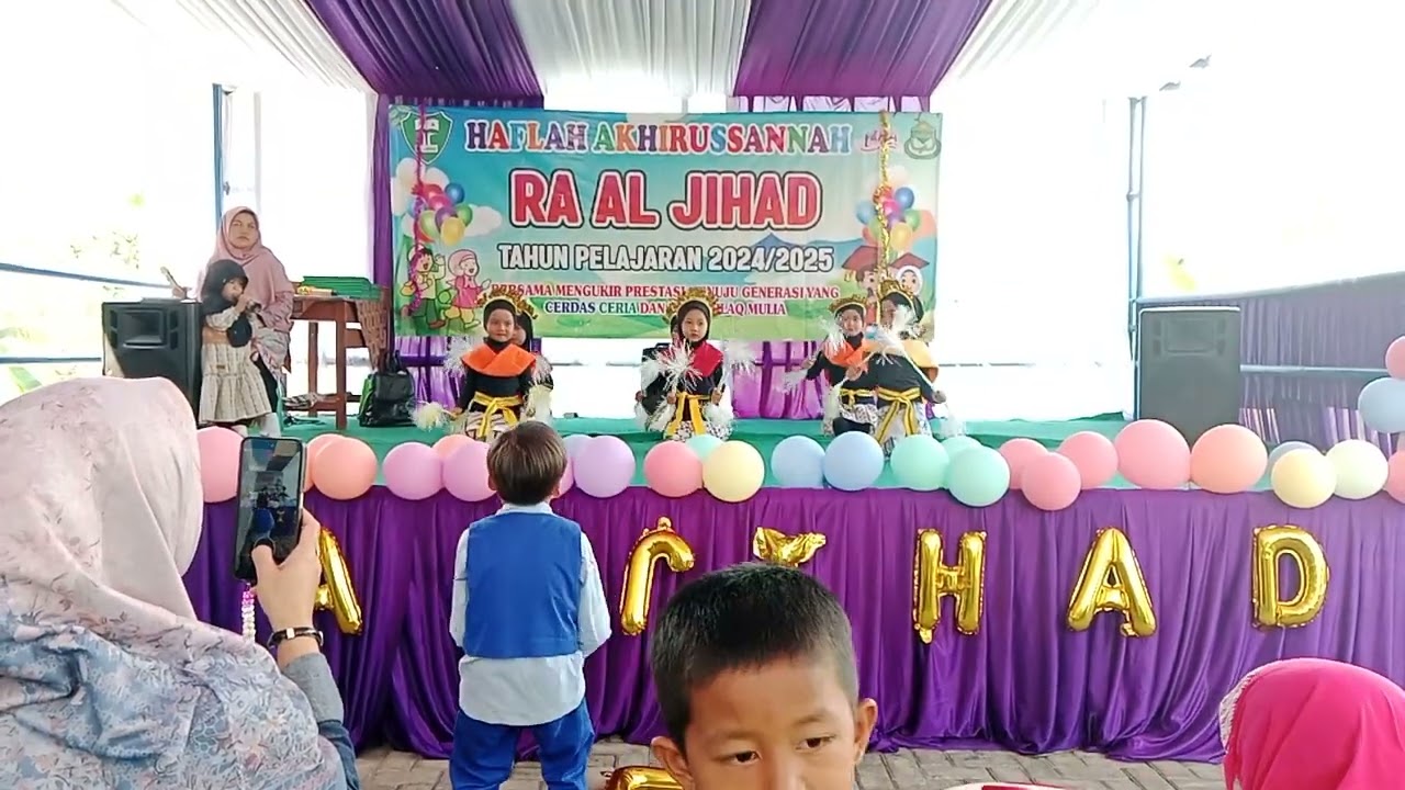 Harlah akhirussanah 2024/2025 Tari  ampar2 pisang