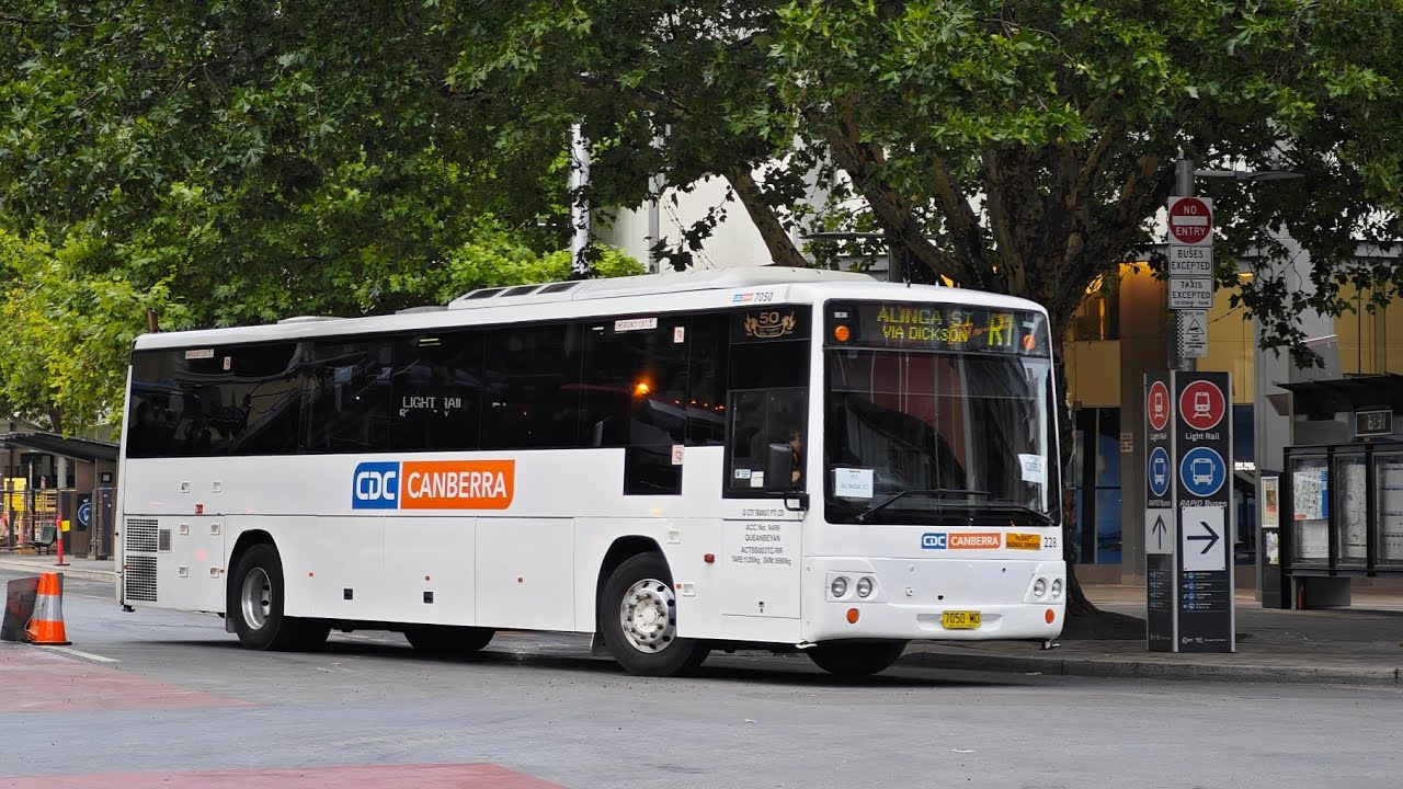 CDC Canberra 7050 MO - Volvo B7R Custom Coaches CB50 