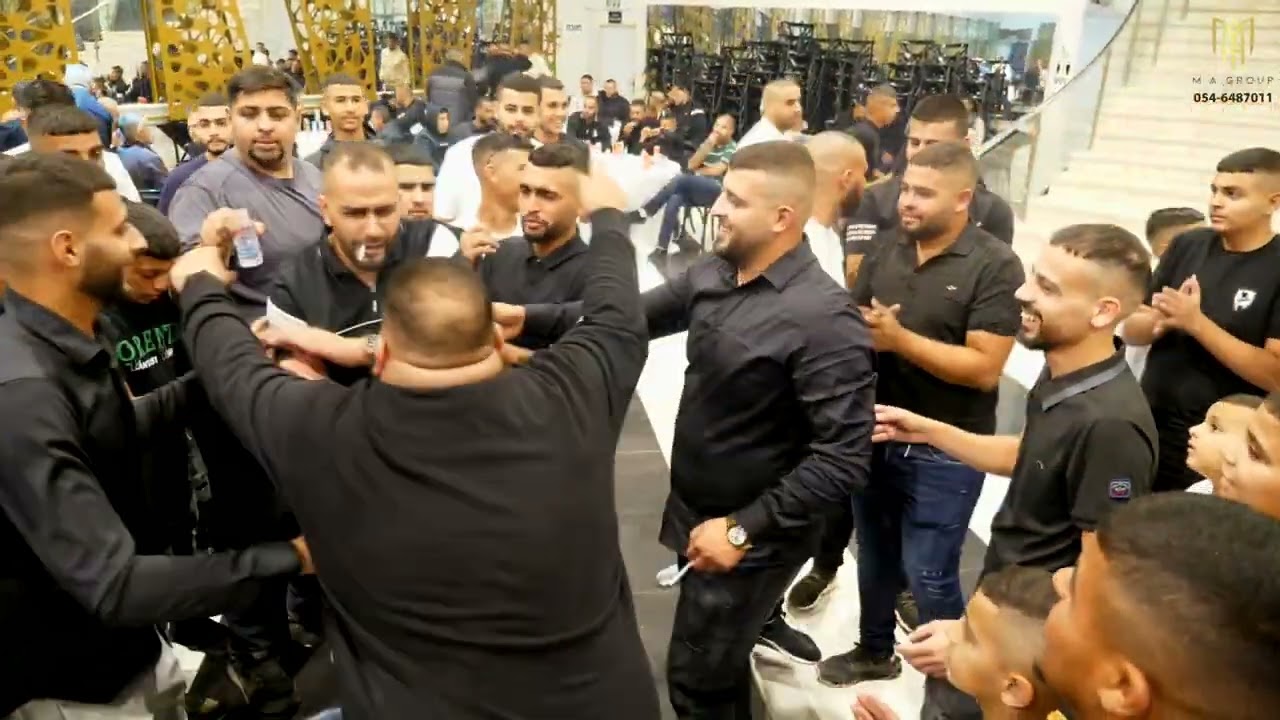افراح ال ابو حميد - استقبال العرسان عامر وهيثم مع الفنان شادي البوريني وصهيب الجماعيني