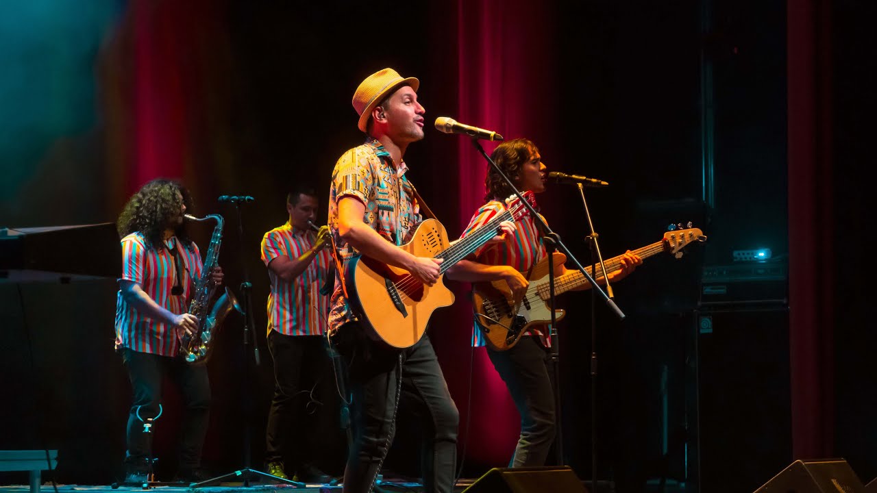 Andr&eacute;s Arias - Perd&oacute;n
