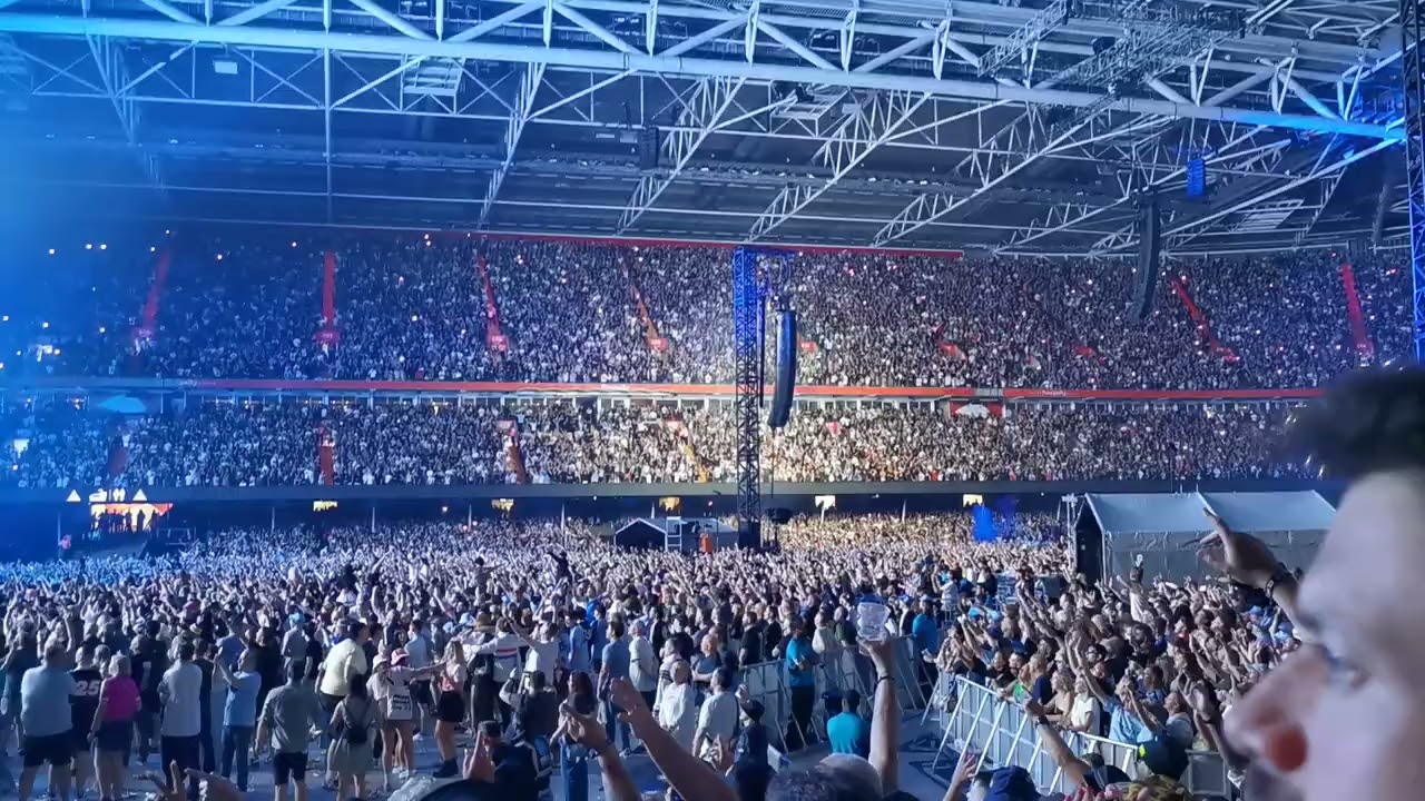 Oasis (live) - 04.07.2025 Cardiff - Wonderwall