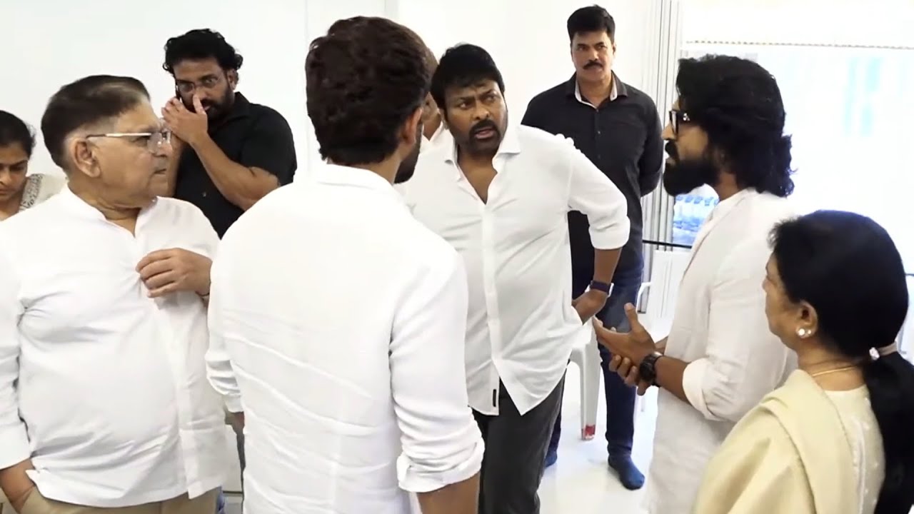 Allu Family & Mega Family Visuals at Allu Arjun House | Allu Arjun Grand Mother Last Rites | Chiru