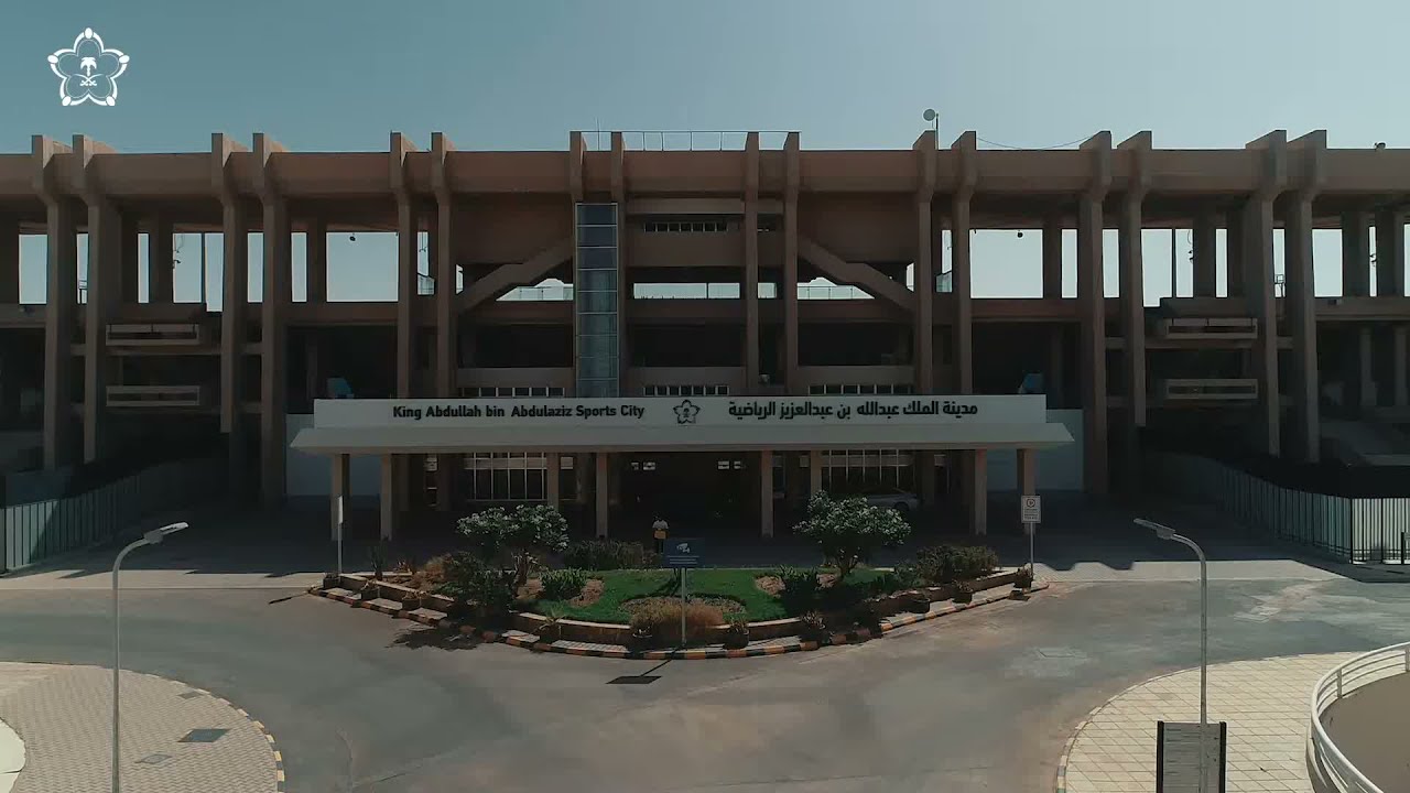 ملعب مدينة الملك عبدالله الرياضية بالقصيم