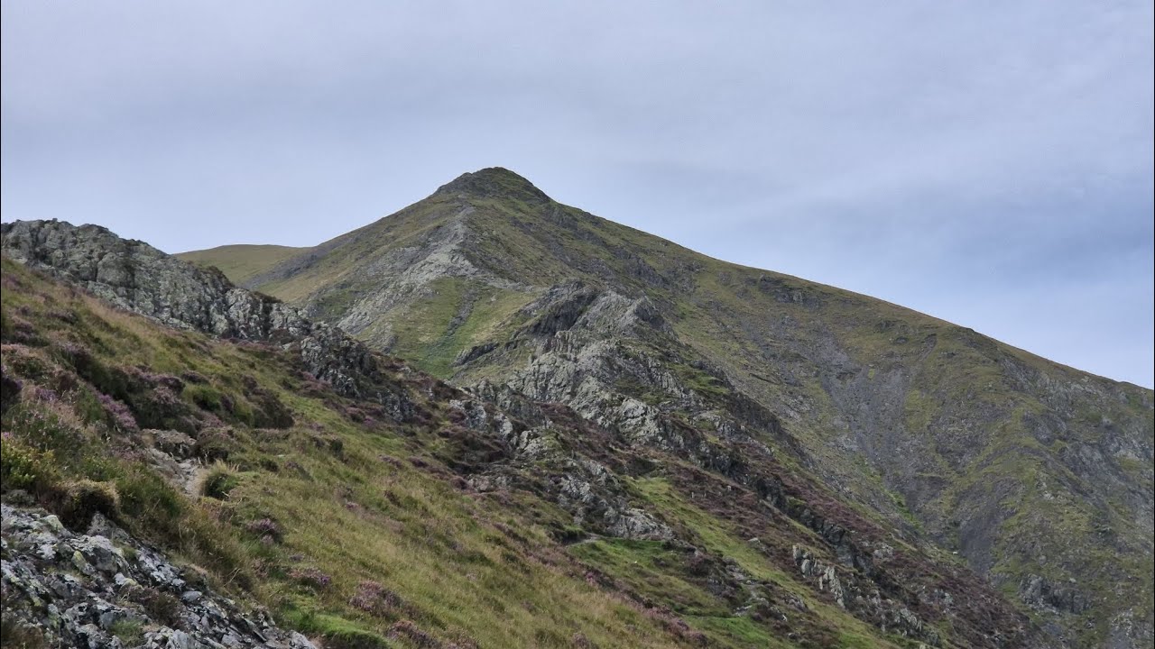 Blencathra vis Halls Fell Ridge, Lake District