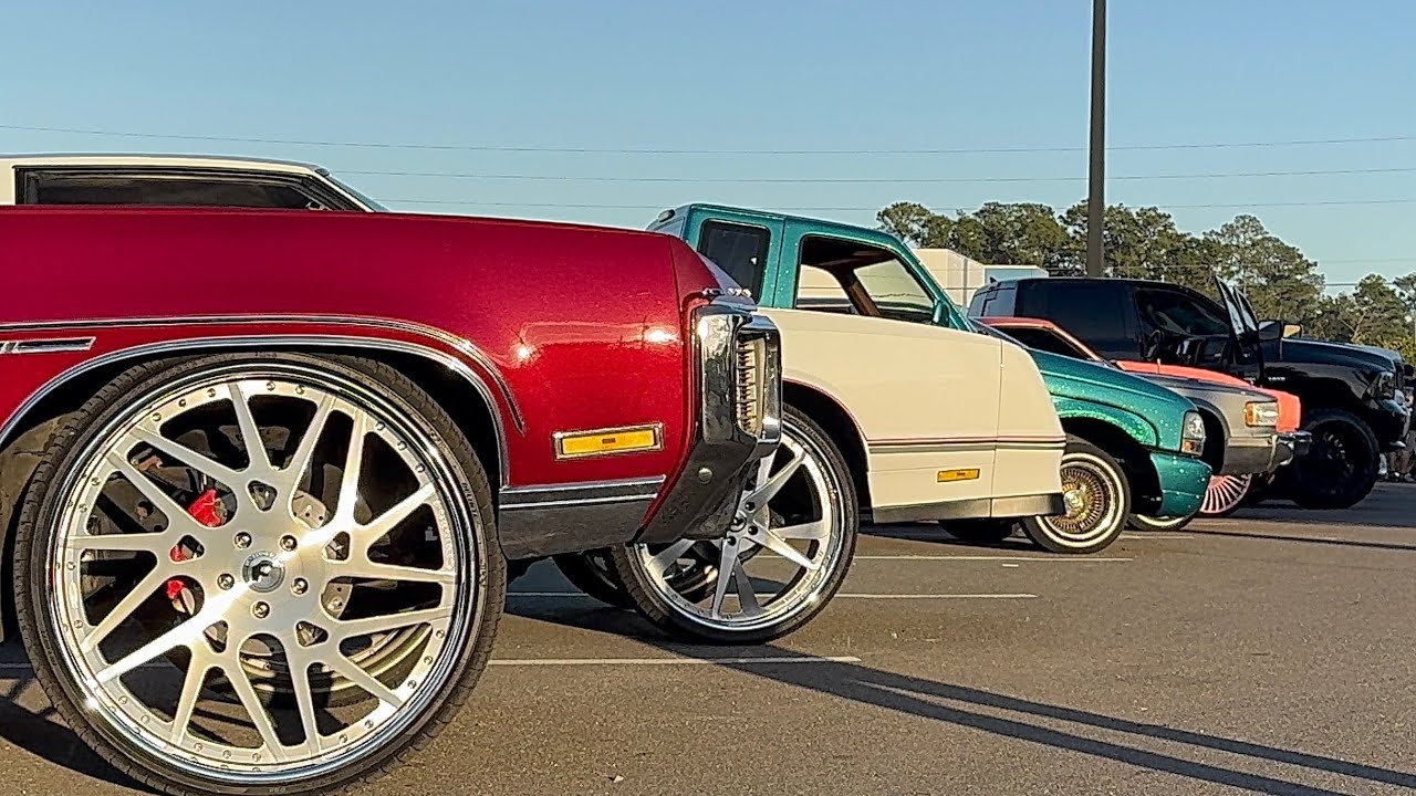 2025 Thanksgiving Sunday Car Truck and Bike Meet
