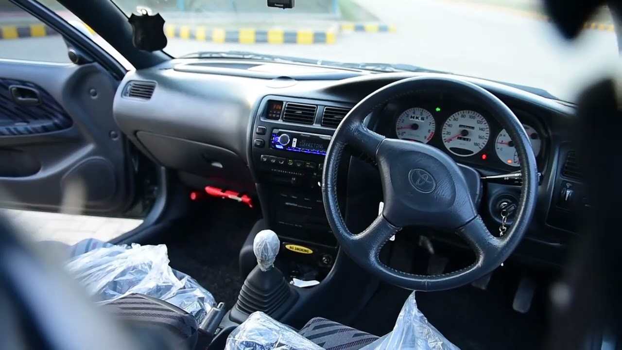 Toyota Corolla ae101 GT twin cam 20v silvertop