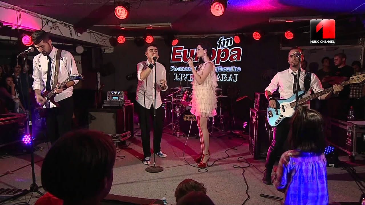 VUNK Ft Alexandra Usurelu - Noptile Trec Doar Visele Raman (live)