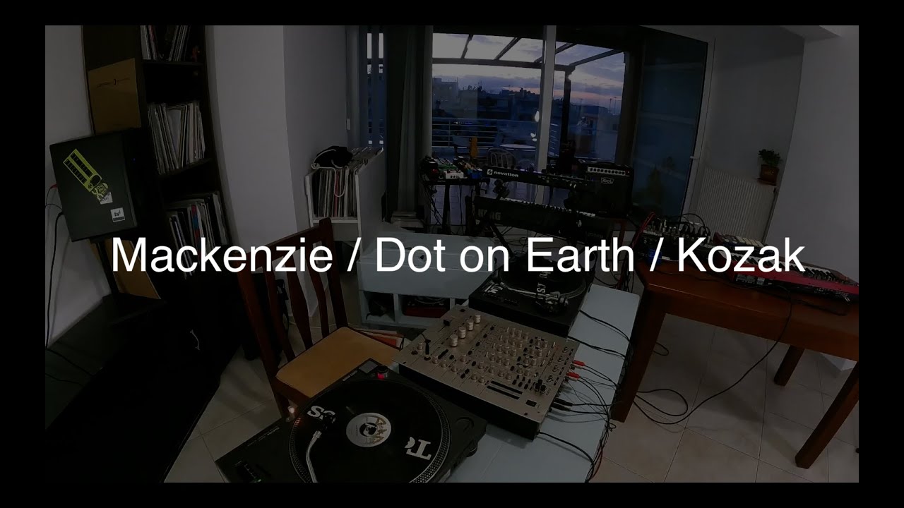 Mackenzie  /  Dot on Earth  / Kozak