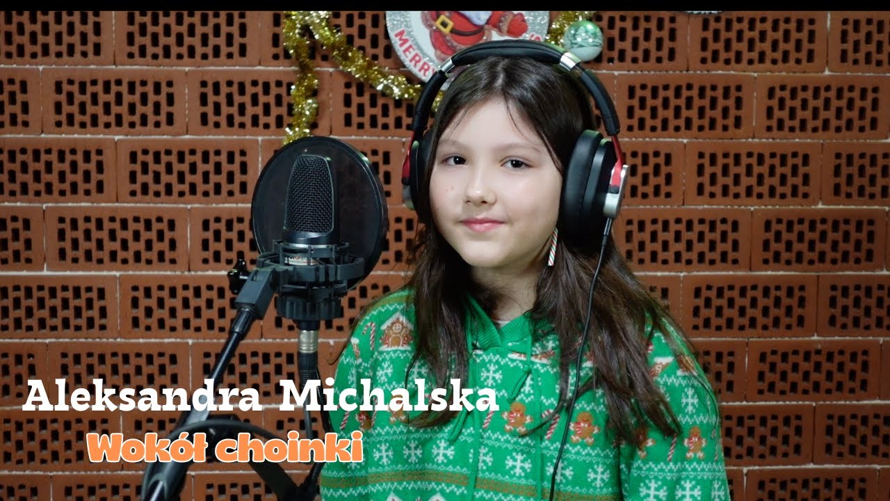Wok&oacute;ł choinki - Studio Accantus śpiewa Aleksandra Michalska