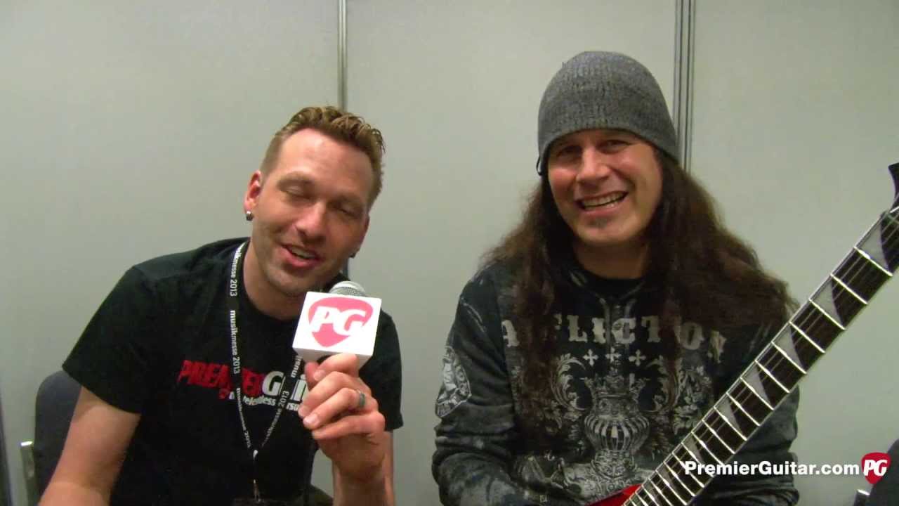 Musikmesse '13 - Jackson Guitars PDXT Demmelition King V Demo by Phil Demmel