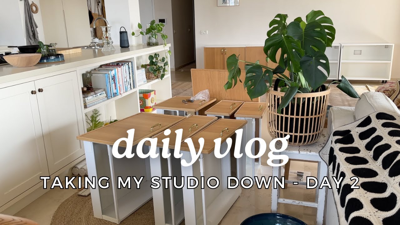 Taking Down my studio - Day 2 - VLOG