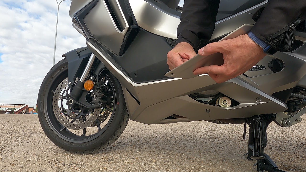 HONDA FORZA 750 Proteccion chapa y silicona