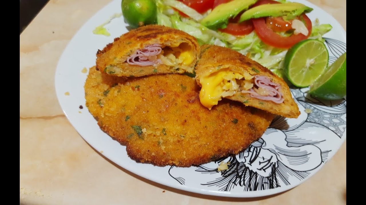 EMPANADAS DE POLLO RELLENAS PASO A PASO sin harinas / Lilly Tips