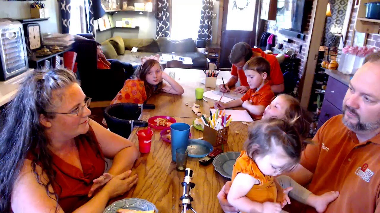 Live Dinner with The Mills
