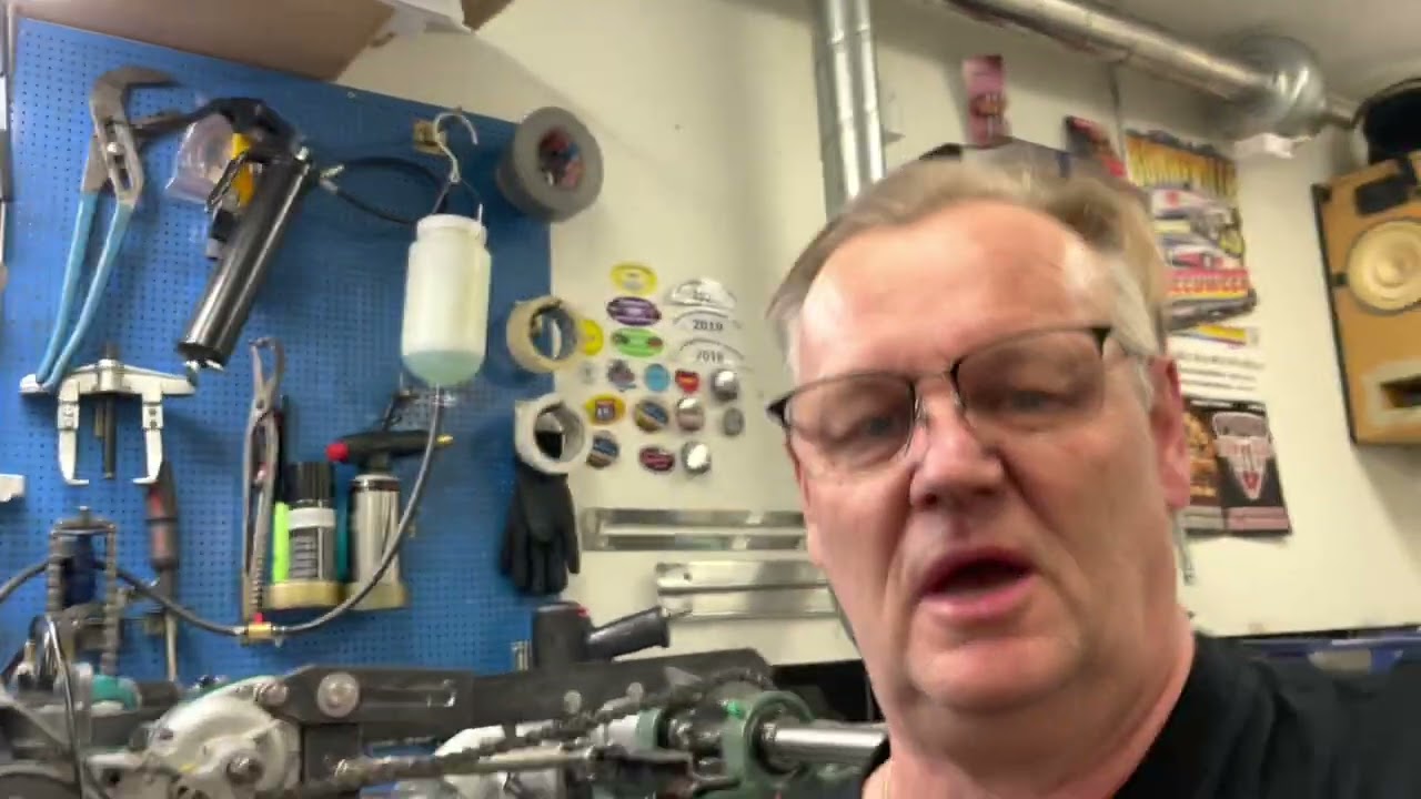 En Flakmoppe som får lite hjälp