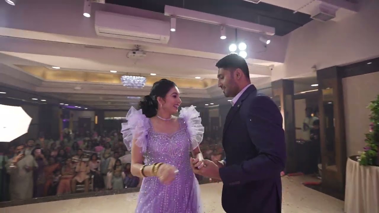 Shraddha & Siddhesh Engagement Dance | Bride & Groom Couple Dance!