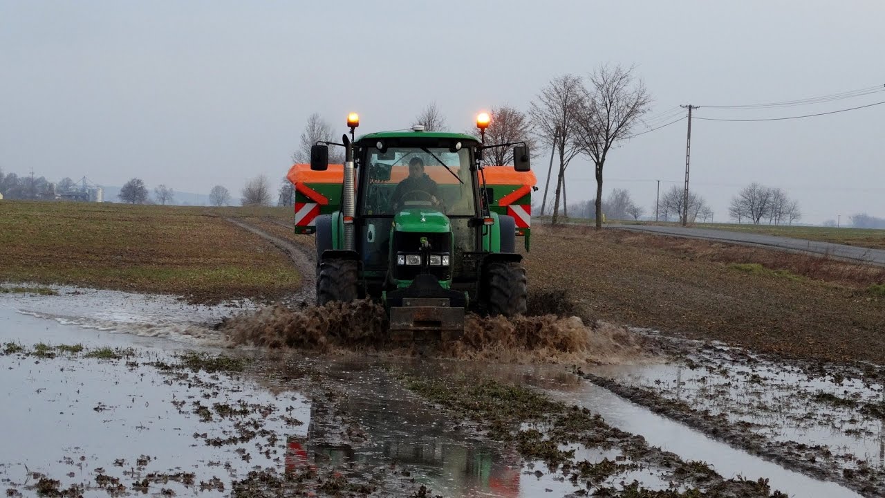Влажный посев удобрений 2017 ☆ John Deere 6330 и Claas Arion 630 (будильник) GR Leszczyński