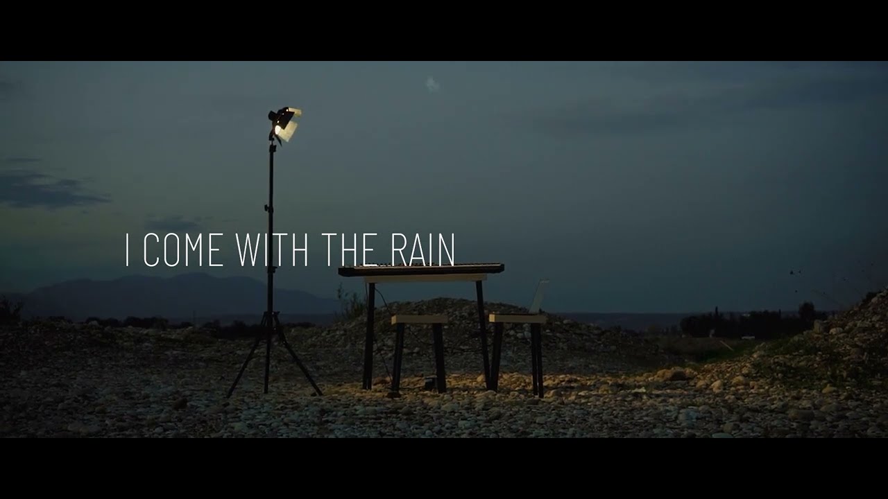 Roumé - i come with the rain