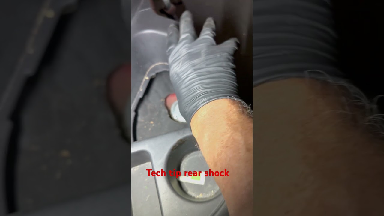 Tech tip on Ford Explorer rear shocks