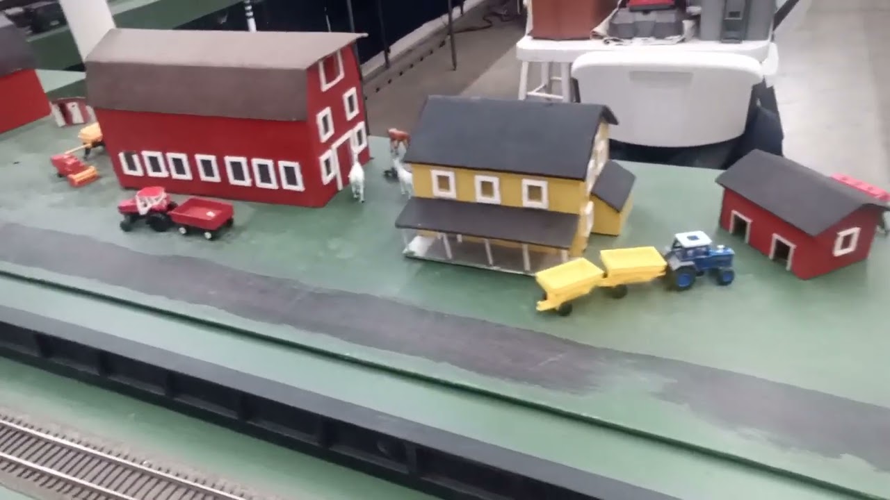 2025 Fall Fulton Train Show S Gauge Layout