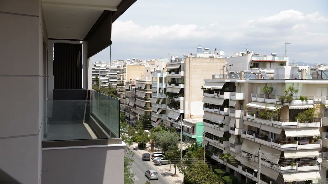 Cornaros Nea Smyrni