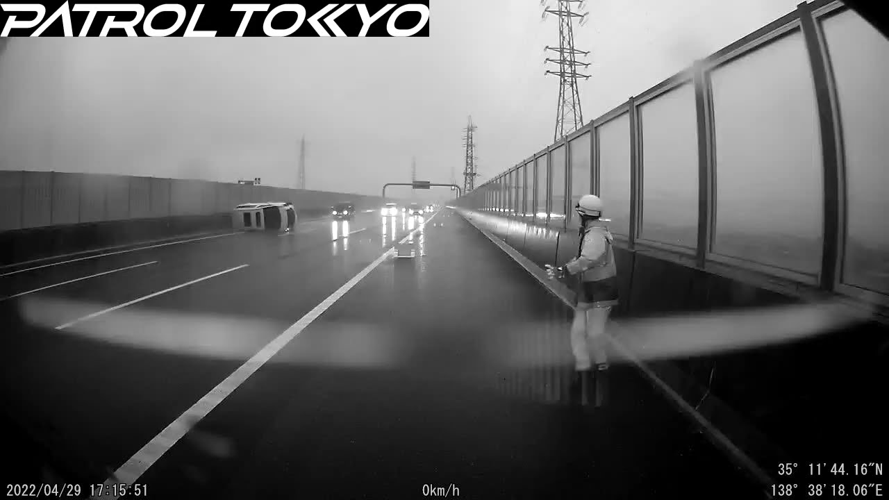 雨の日のスリップ事故