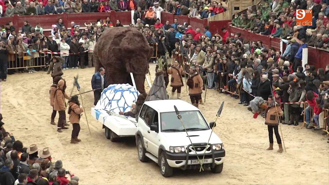 DESFILE CARROZAS HUMOR, CIUDAD RODRIGO
